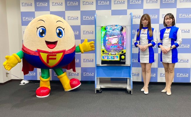 藤商事「『スマパチ RAVE 覚聖ループ』プレス発表会」を開催