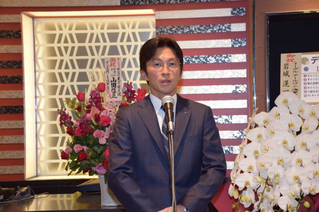 イーグル浅草店07　美山社長